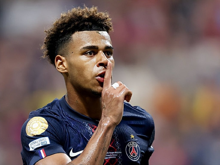 官方：韩国裁判组将执法申花vs神户胜利船，金钟赫担任主裁判