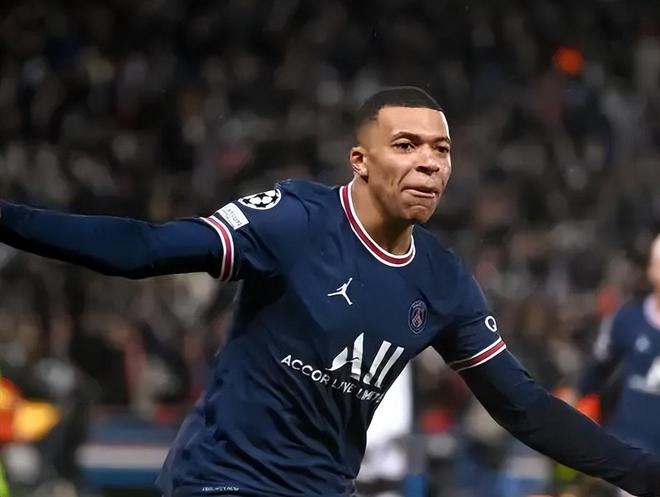 厄德高复出引发阿森纳阵容平衡讨论