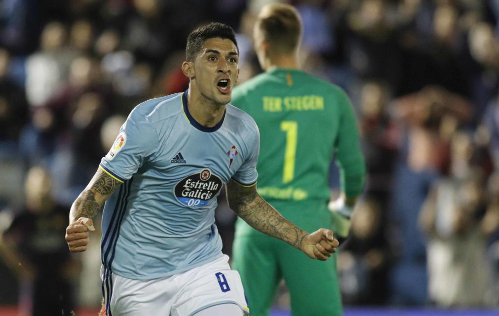 篮球火箭球员赛后接受采访分享心得