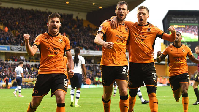 美国总统特朗普荣获首届国际足联和平奖 因凡蒂诺为其颁奖