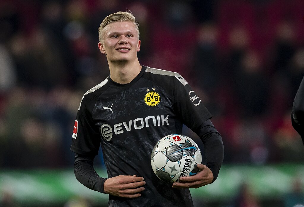 非媒：曼联等队关注克罗地亚U16中卫利亚姆-坎特