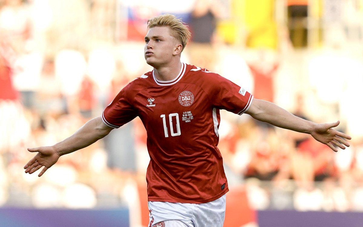 11打10！0-1到1-1 英超巅峰对决：13.1亿豪门3轮2平+17场不败