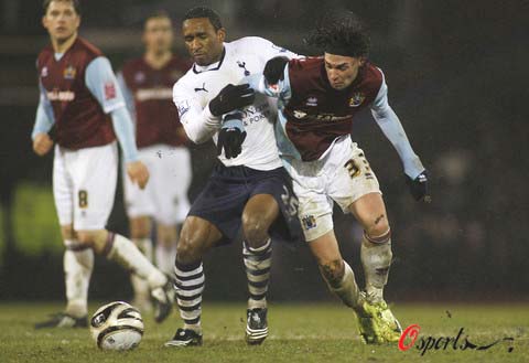 篮球火箭队长发声：我们不会停止前进