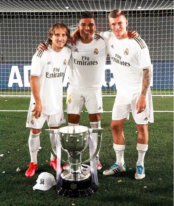 周定洋坐镇，亚冠成都蓉城VS神户胜利船，韦世豪+德尔加多领衔进攻