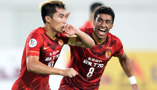 阿利松妻子晒术后照，阿利松此前因个人事务返回巴西